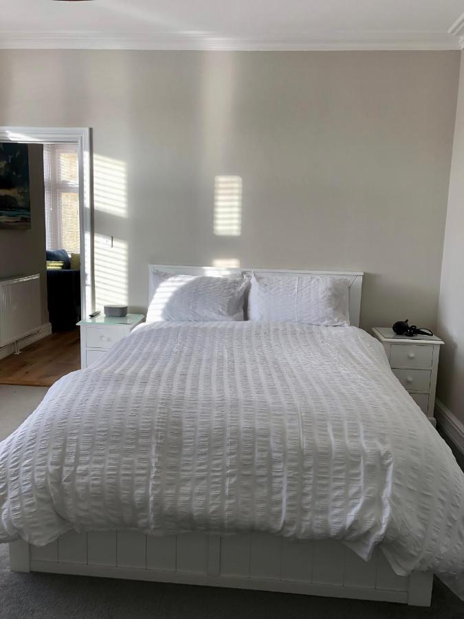 Stunning 2 Bed Georgian Apartment Swafield Екстер'єр фото